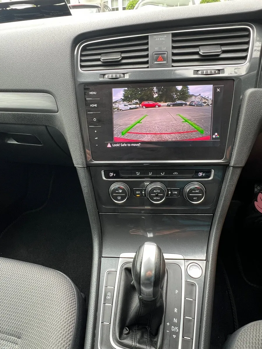 Volkswagen Golf 1.2 Tsi Auto Estate,Like Brand New - Image 4