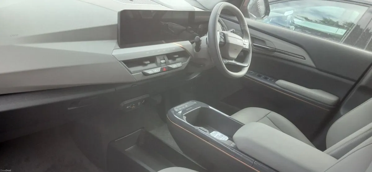 Kia EV5 Earth 2 - Long Range **FULLY ELECTRIC, APP - Image 2