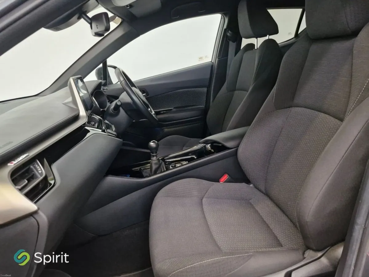 Toyota C-HR 1.2 TURBO PETROL SPORT - Image 4