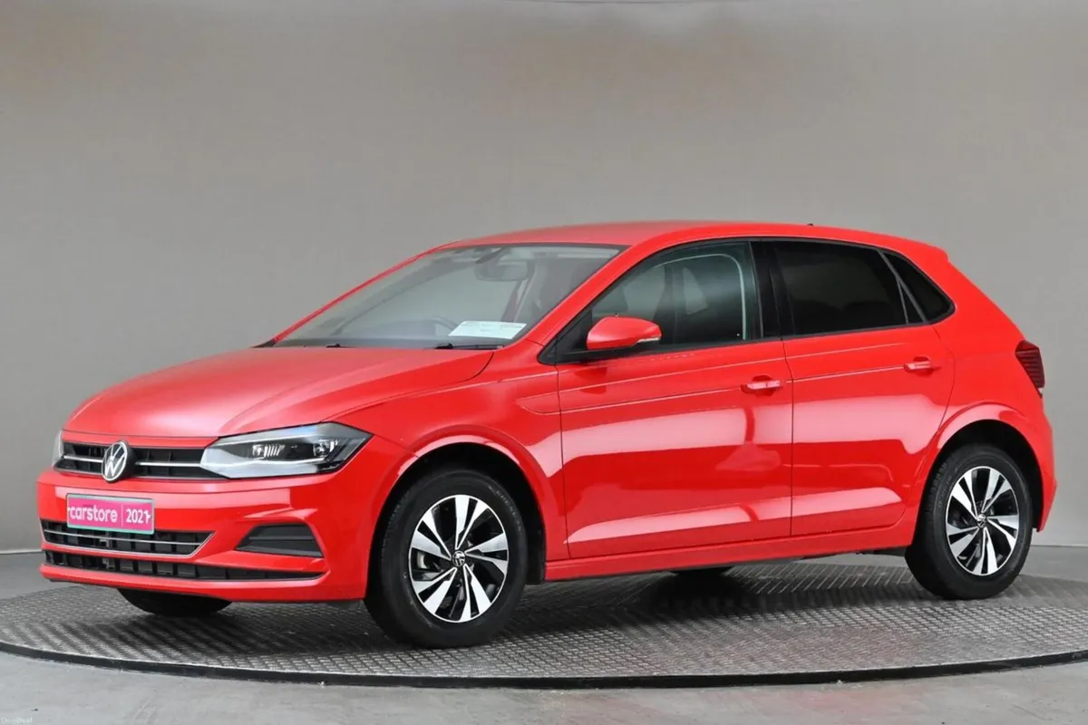 Volkswagen Polo 1.0 TSI DSG COMFORTLINE **CARPLAY* - Image 4