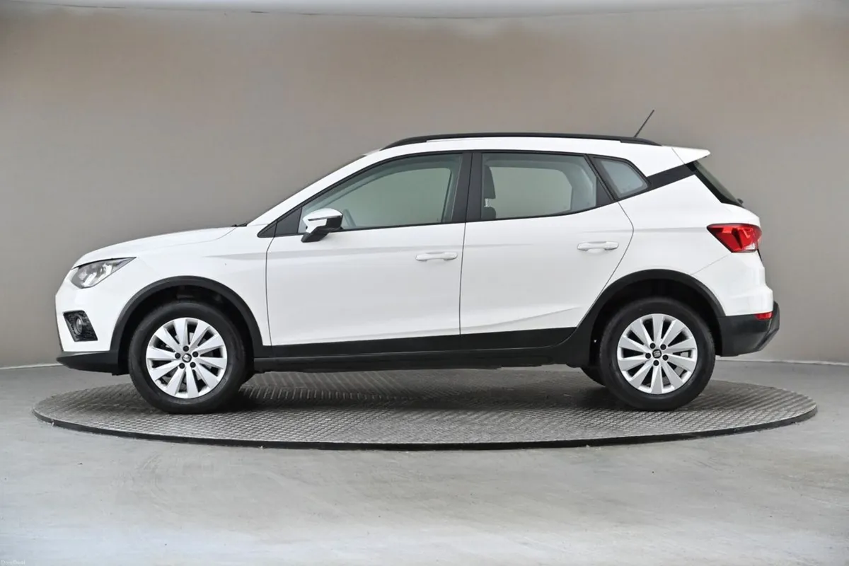 SEAT Arona 1.6 TDI SE 5SPD 95BHP SAT NAV**CARPLAY* - Image 5