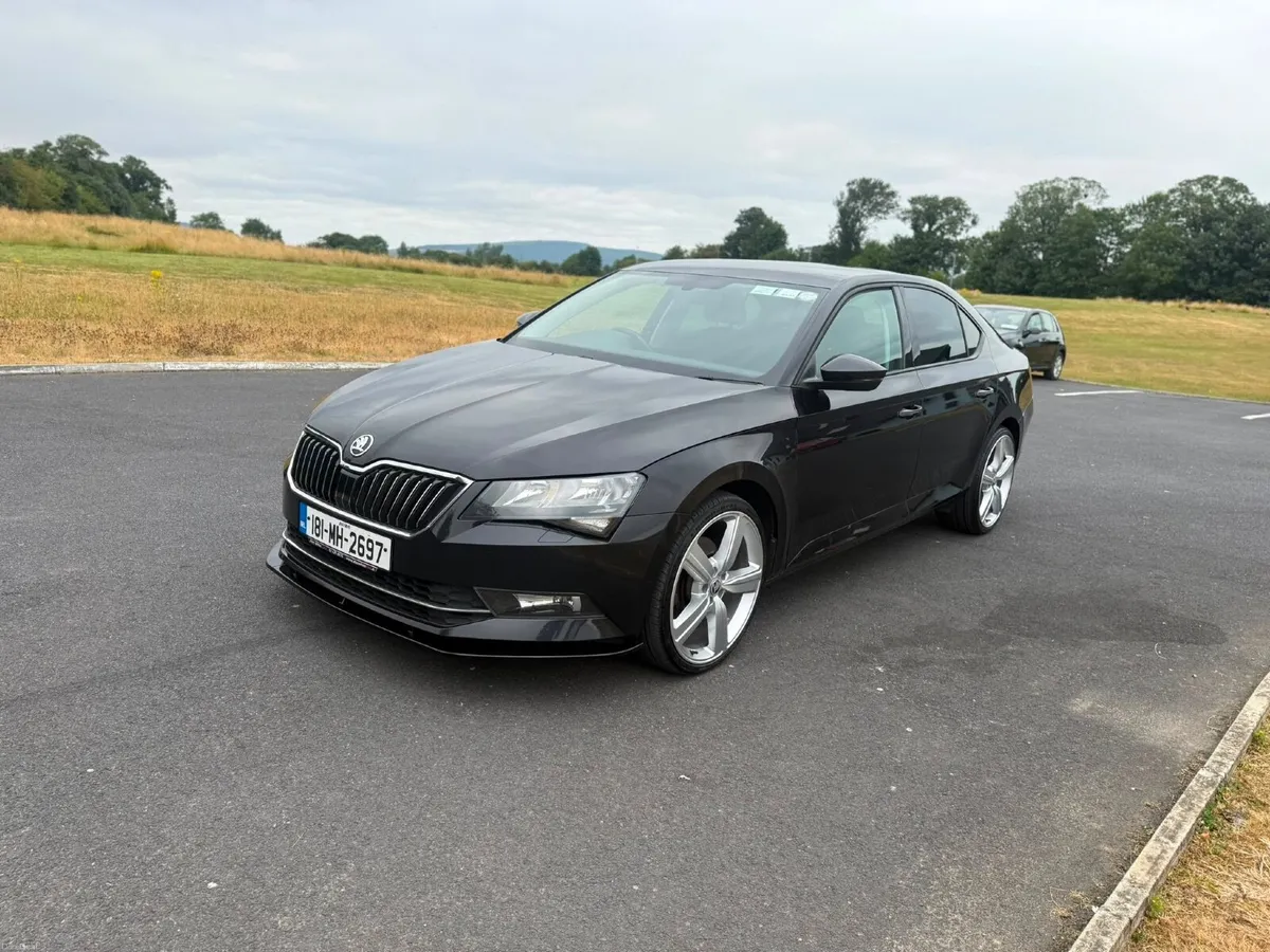 Skoda Superb 2018 - Image 4