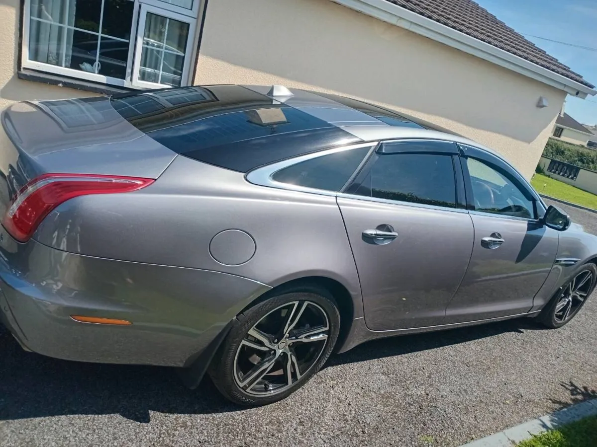 JAGUAR XJ beautiful - Image 3