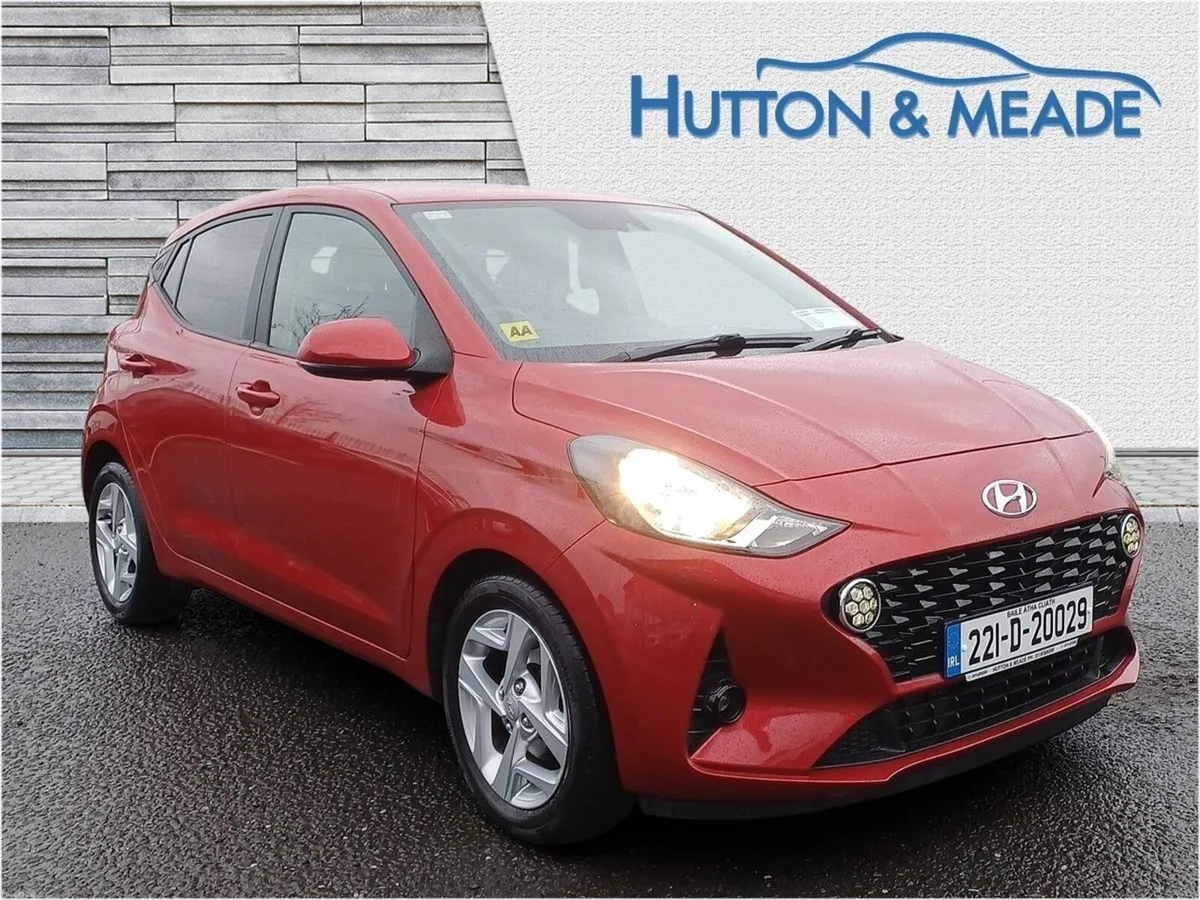 Hyundai i10 Delux Auto 1.0 Petrol 5dr - Image 1