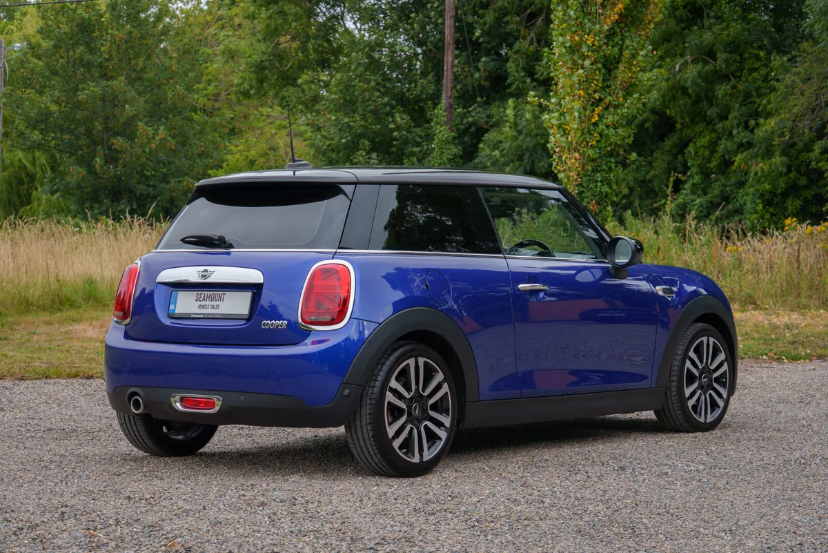 2021 Mini Cooper Exclusive - Only 40k Km - Image 6