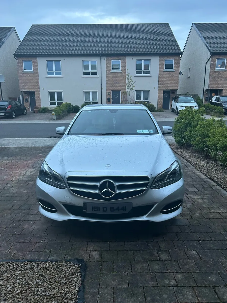 Mercedes Benz E220 - Image 1
