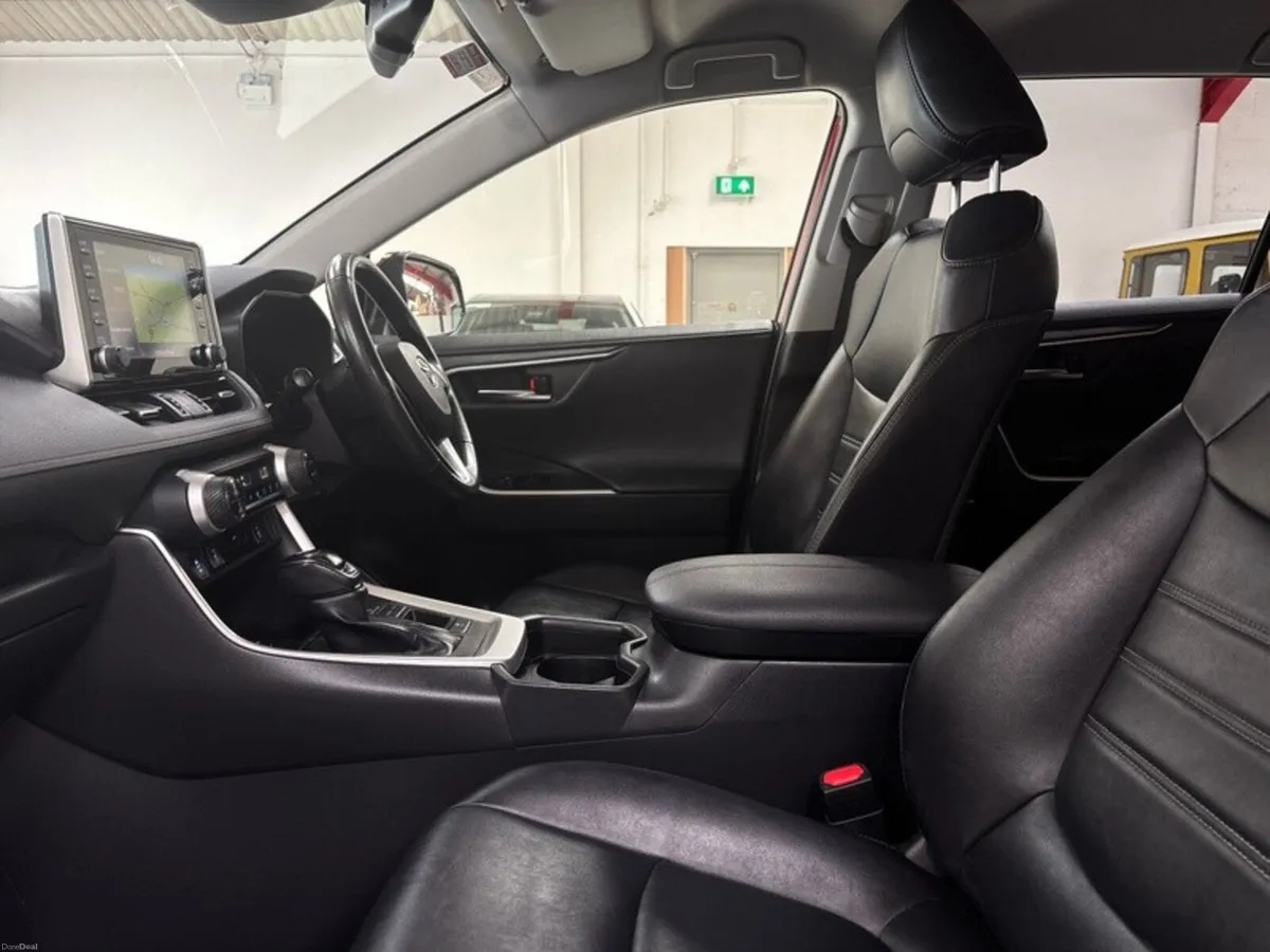 Toyota RAV4 HYBRID SOL 4DR AUTO MY21 A - Image 6