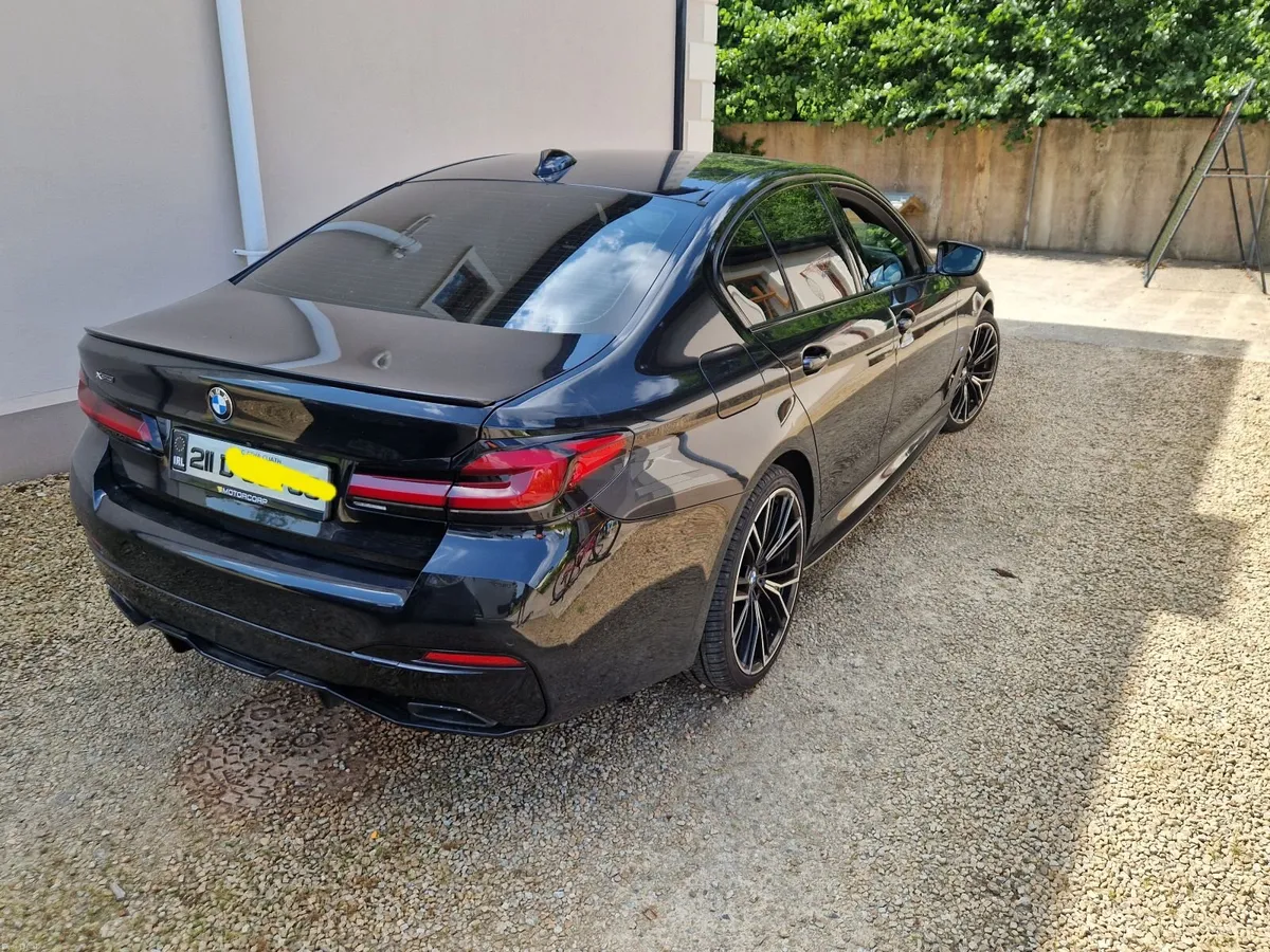 BMW 5-Series 2021 - Image 3