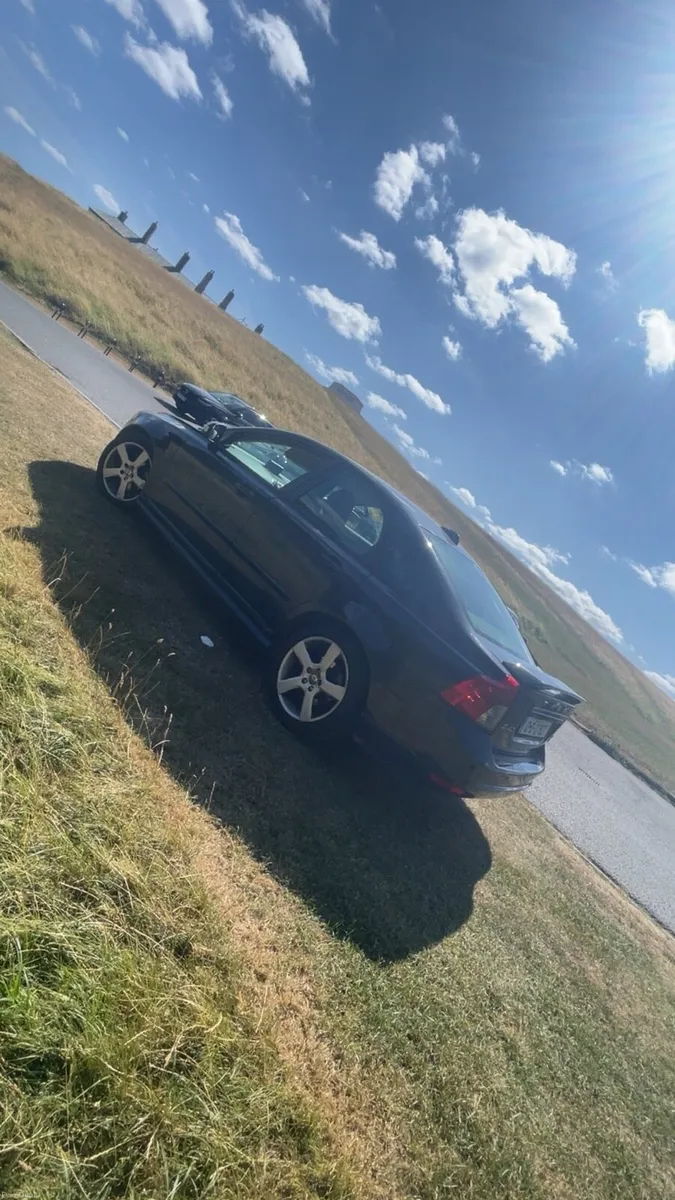 2010 Volvo s40 R-design Nctd + taxed - Image 3