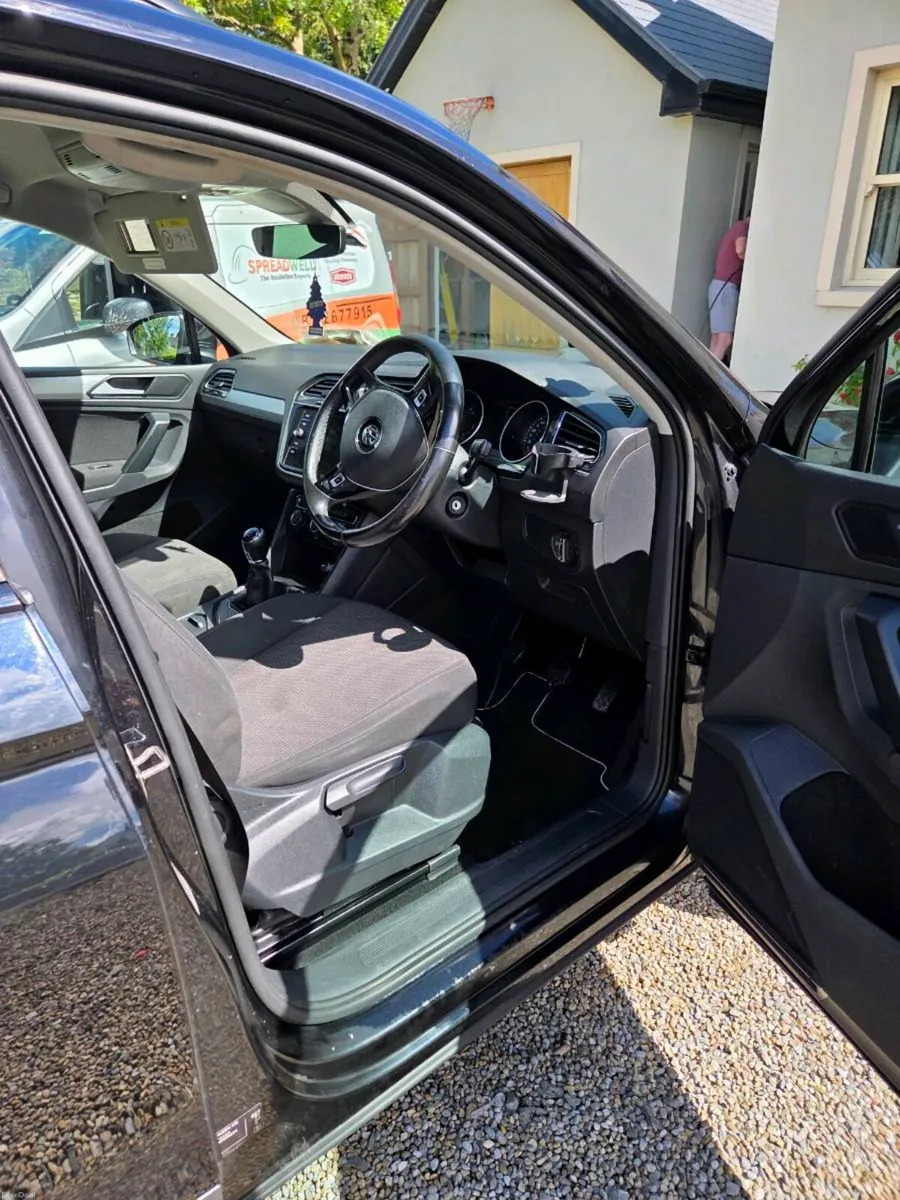 192  volkswagen tiguan Tdi - Image 5