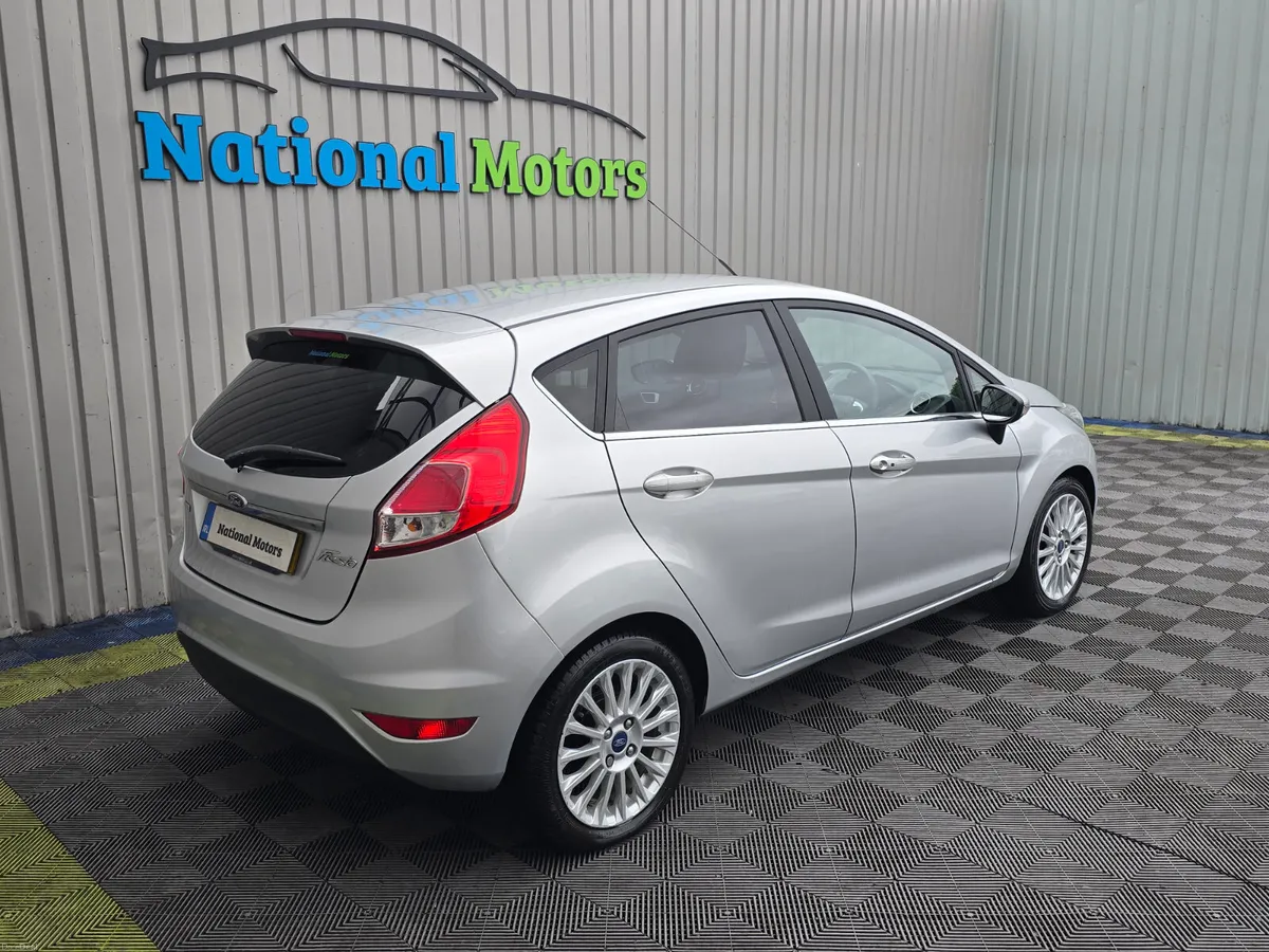 2015 Ford Fiesta 1.0 TITANIUM Petrol - Image 3