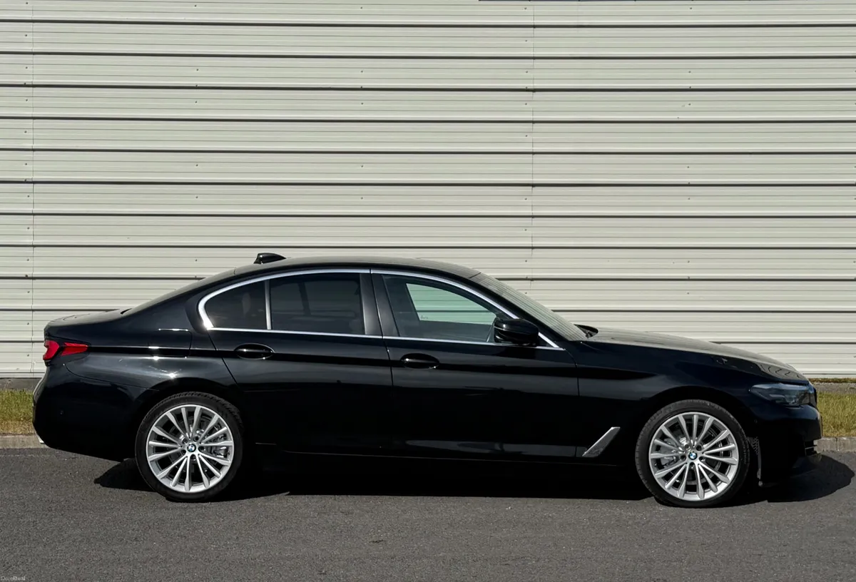 211-D BMW 520d - Image 5