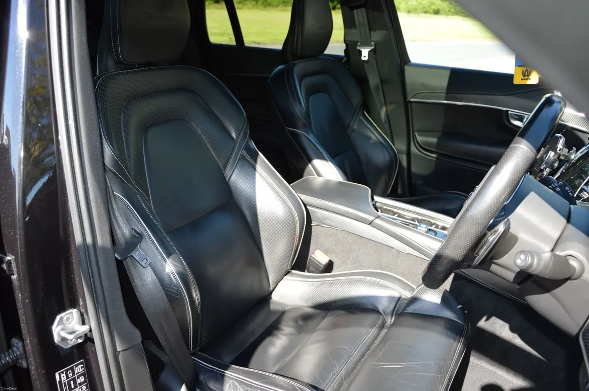 Volvo XC90 T8 TWIN EN PHEV R-DESIGN GT AUTO - Image 3