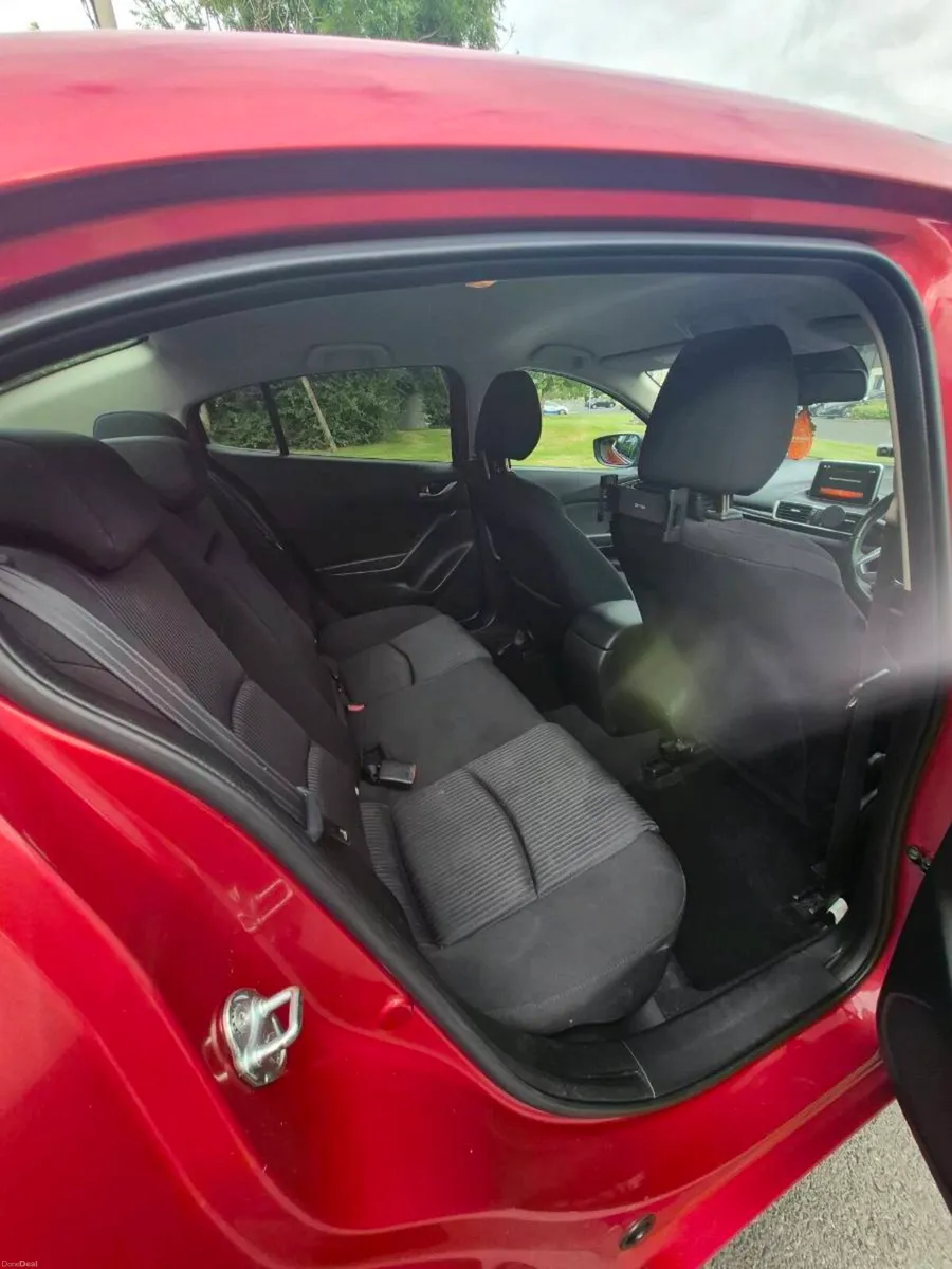 Mazda 3 - Image 5