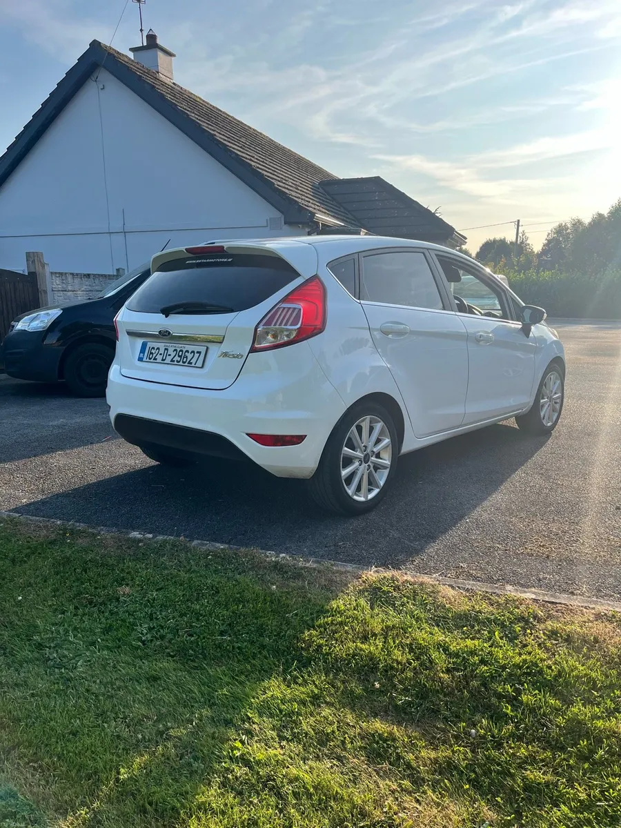 162 Ford fiesta - Image 2