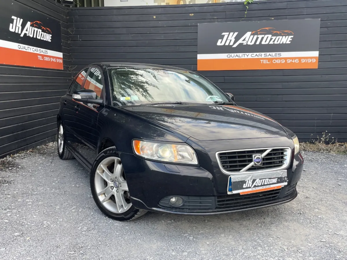Volvo S40 1.8 SE FLEXIFUEL - Image 1