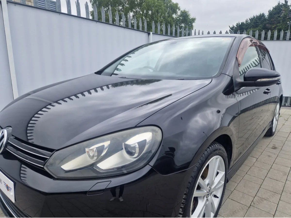 Volkswagen Golf 1.2 PETROL AUTO - Image 5