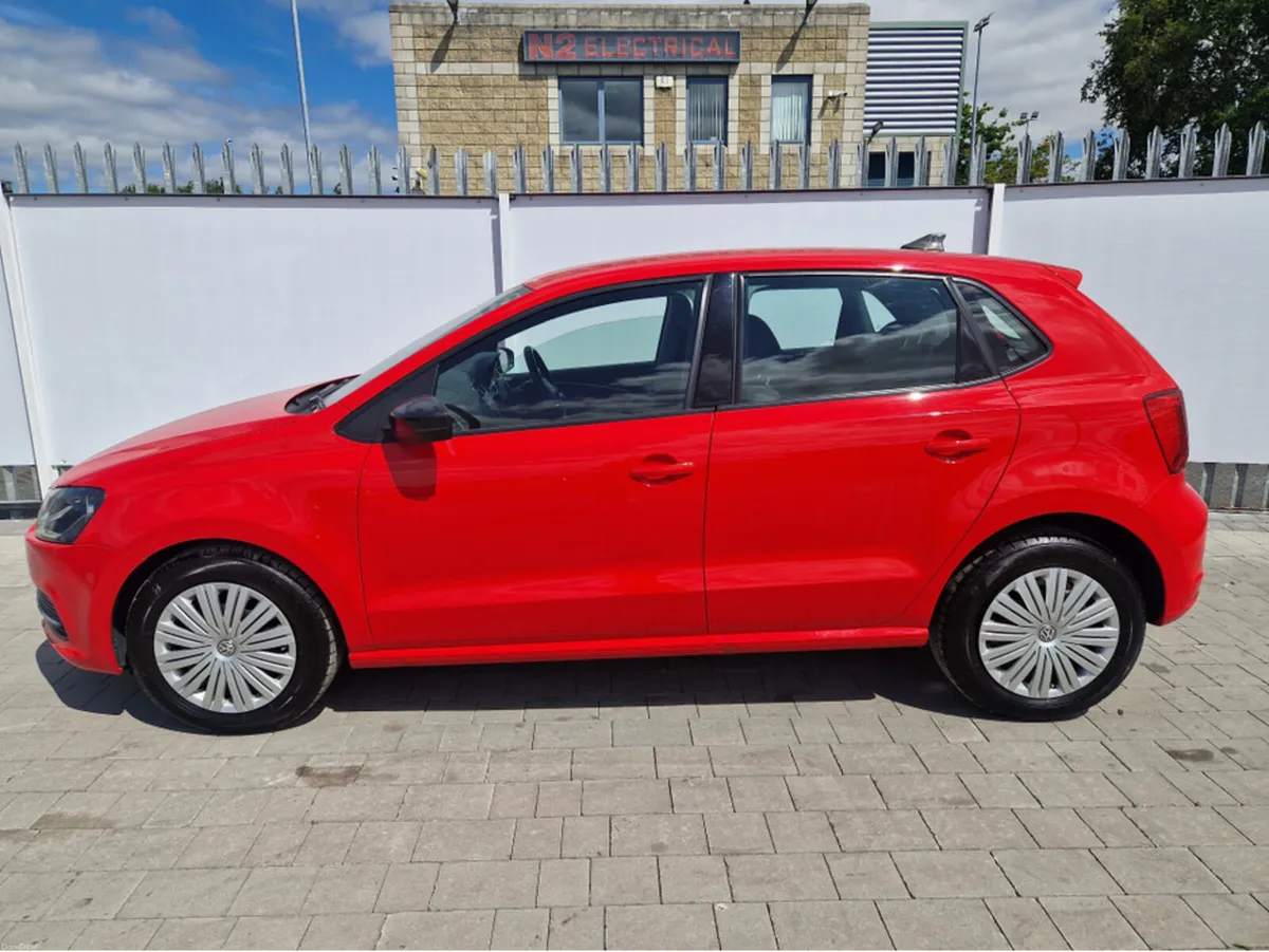 Volkswagen Polo 1.2 PETROL AUTO - Image 6
