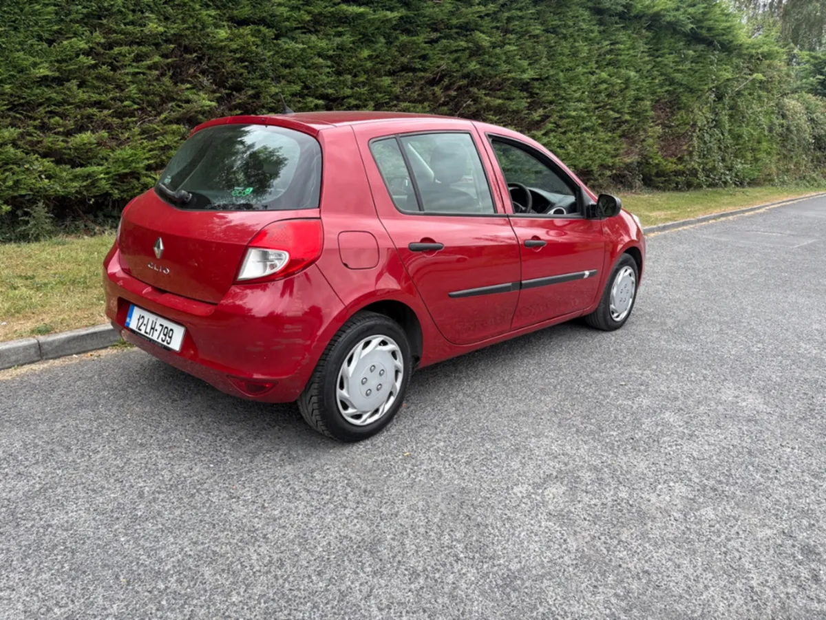 Renault Clio III EXPRESSION 1.2 ETHANO ETHANOL 5DR - Image 3