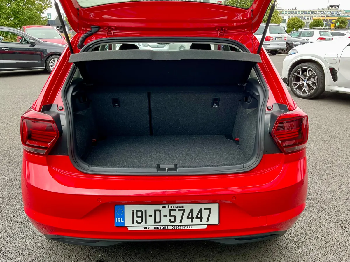 Volkswagen Polo 2019 Auto low Mileage 15Kkmonly - Image 5