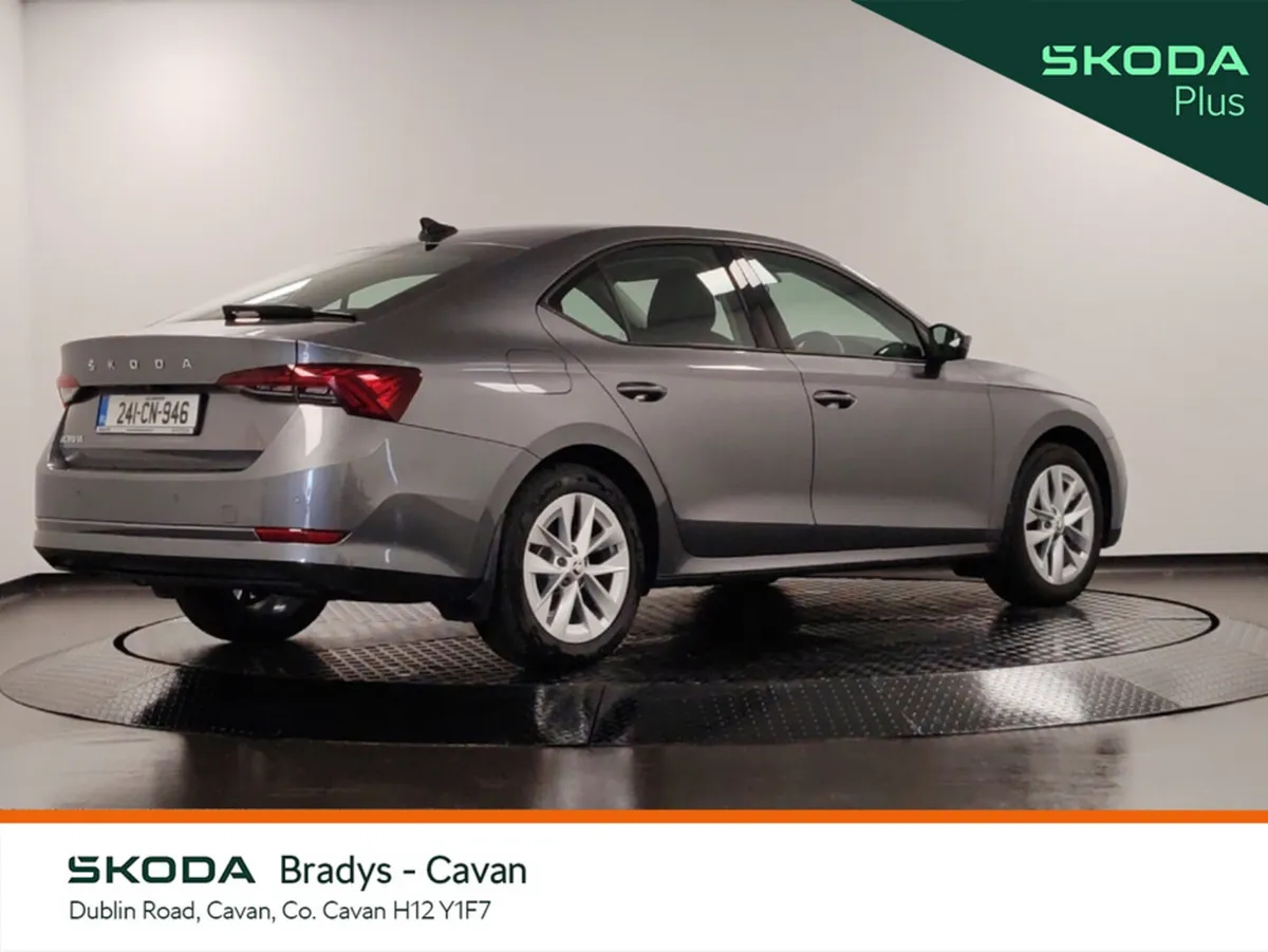 Skoda Octavia AMBITION 2.0 TDI 115 - Image 3
