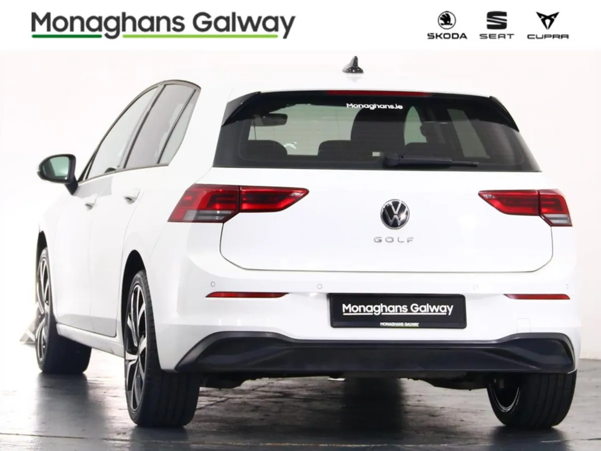 Volkswagen Golf L 2.0 TDI MANUAL 6SPEED FWD 115HP - Image 5