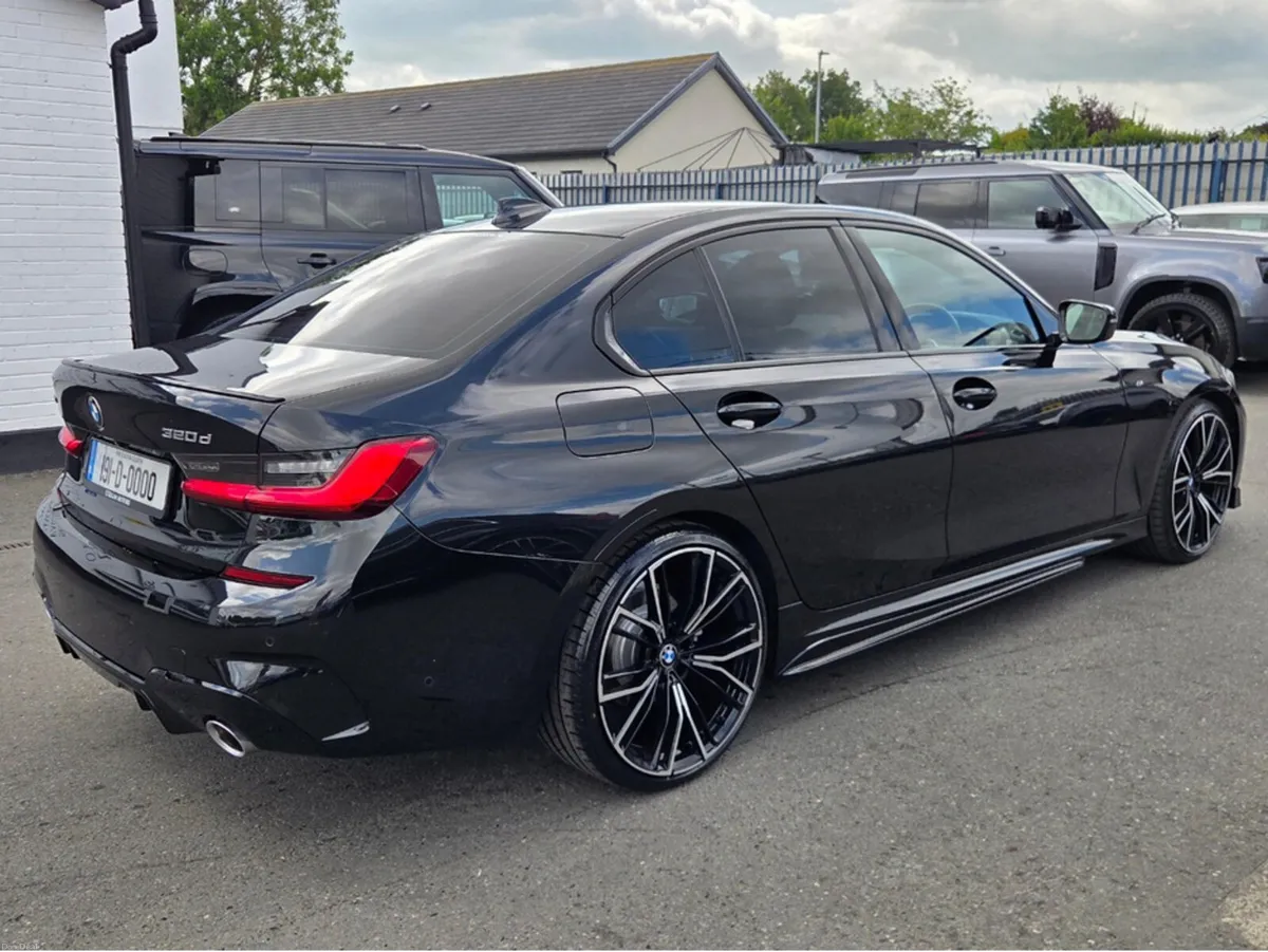 BMW 3-Series 320D M-SPORT M-PERFORMANCE X-DRIVE AU - Image 3