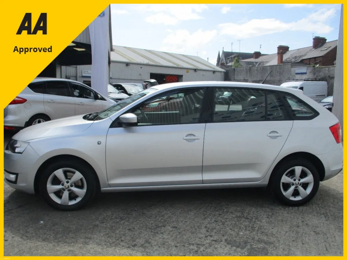 Skoda Rapid SPORTBACK AMBITION 1.6 TDI 90HP 4DR - Image 4