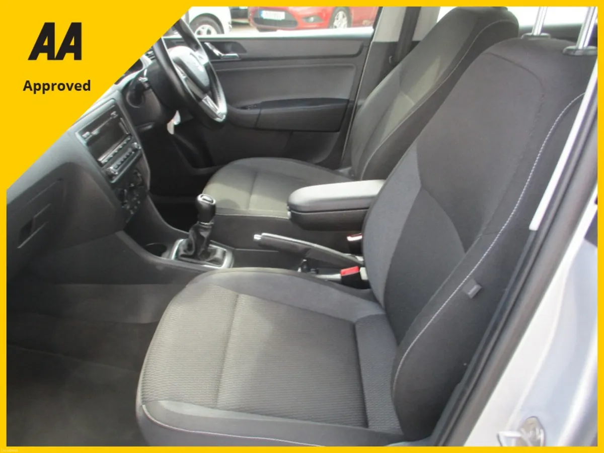 Skoda Rapid SPORTBACK AMBITION 1.6 TDI 90HP 4DR - Image 5