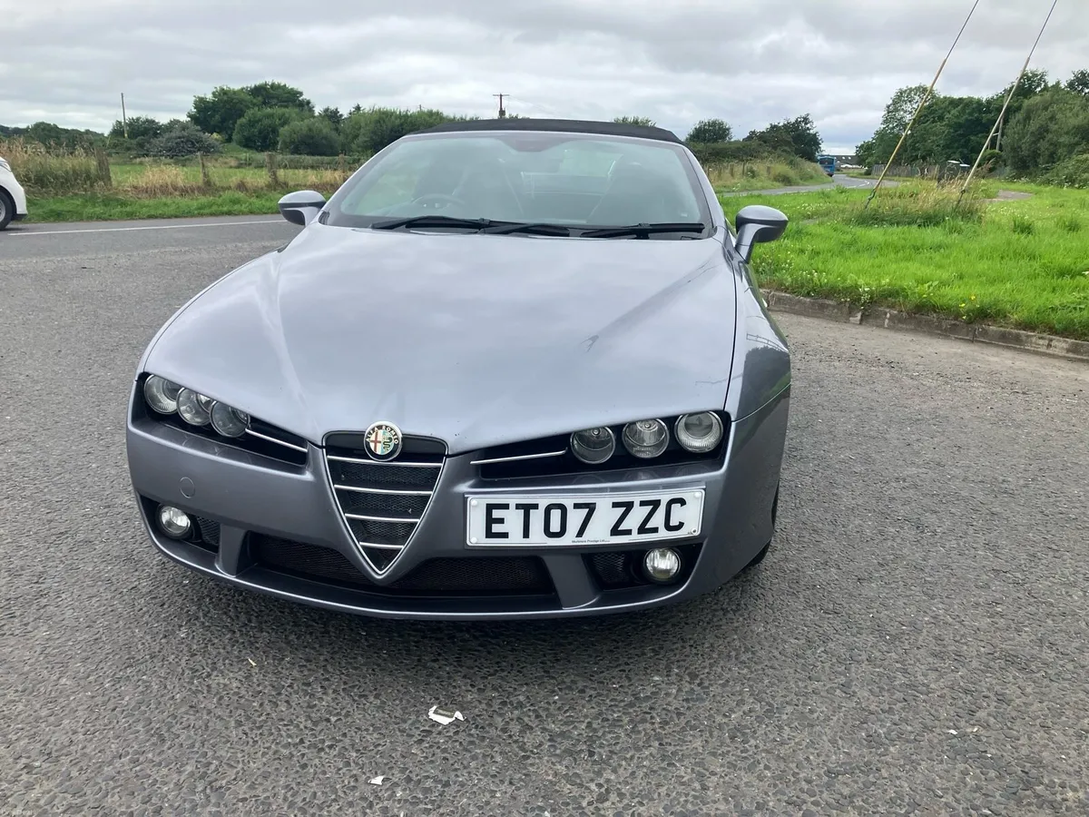 Alfa Romeo spider - Image 4