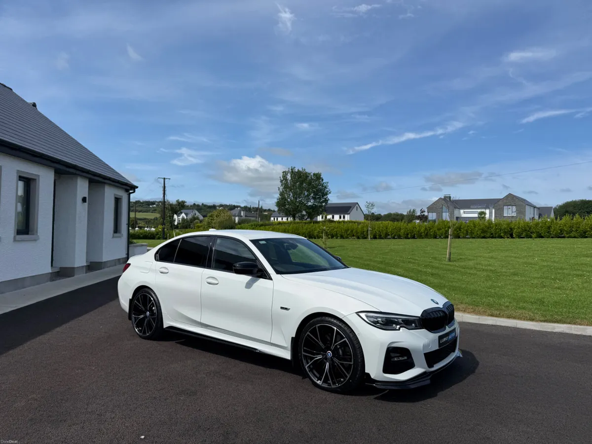 221 BMW 330E M SPORT - Image 3