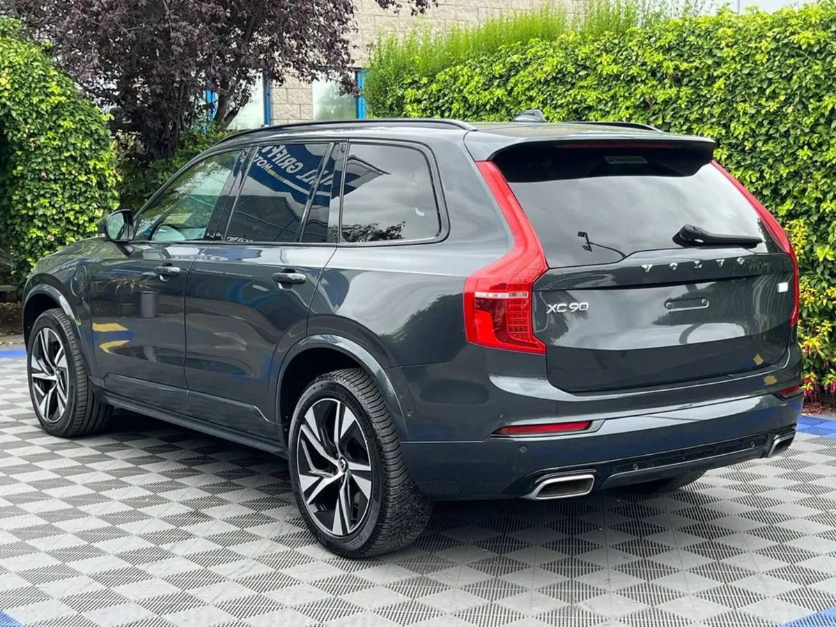 Volvo XC90 R-DESIGN T8 RECHARGE AWD 7-SEATER 2.0 H - Image 6