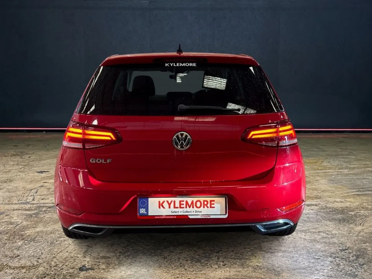 Volkswagen Golf 1.2 TSI COMFORT LINE TECH EDITION - Image 4