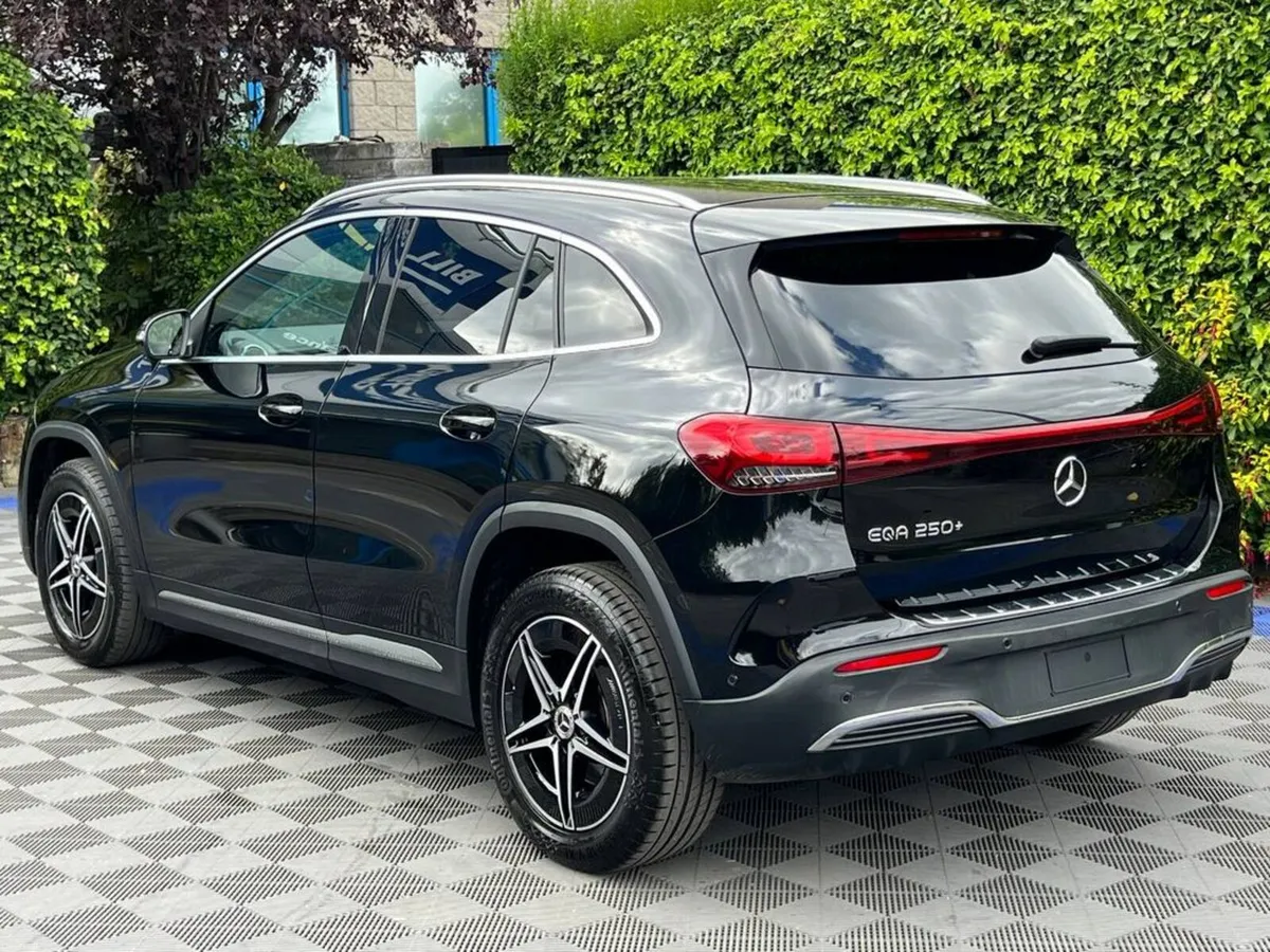 Mercedes-Benz EQA EQA250+ AMG-LINE PREMIUM // APPL - Image 5