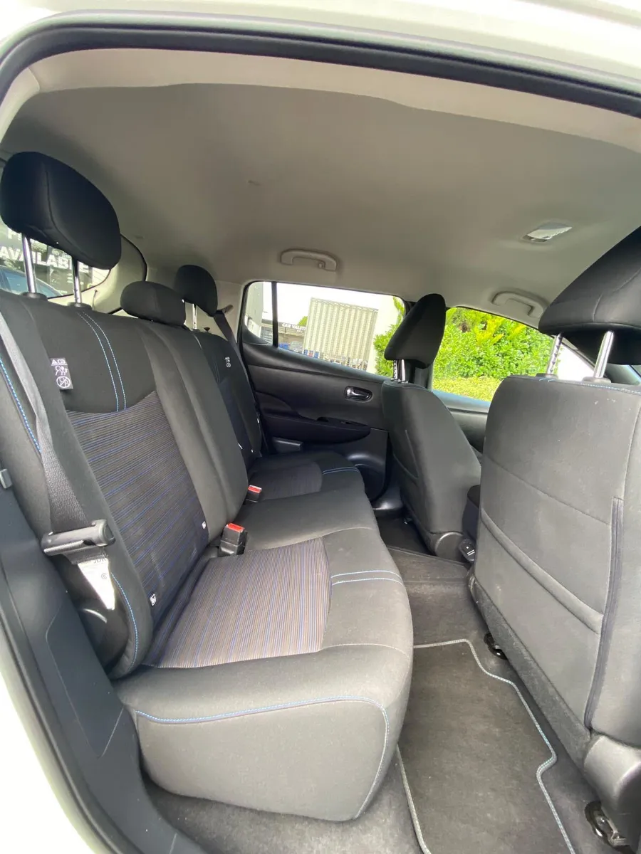 Nissan Leaf 2022 40 KW - Image 6