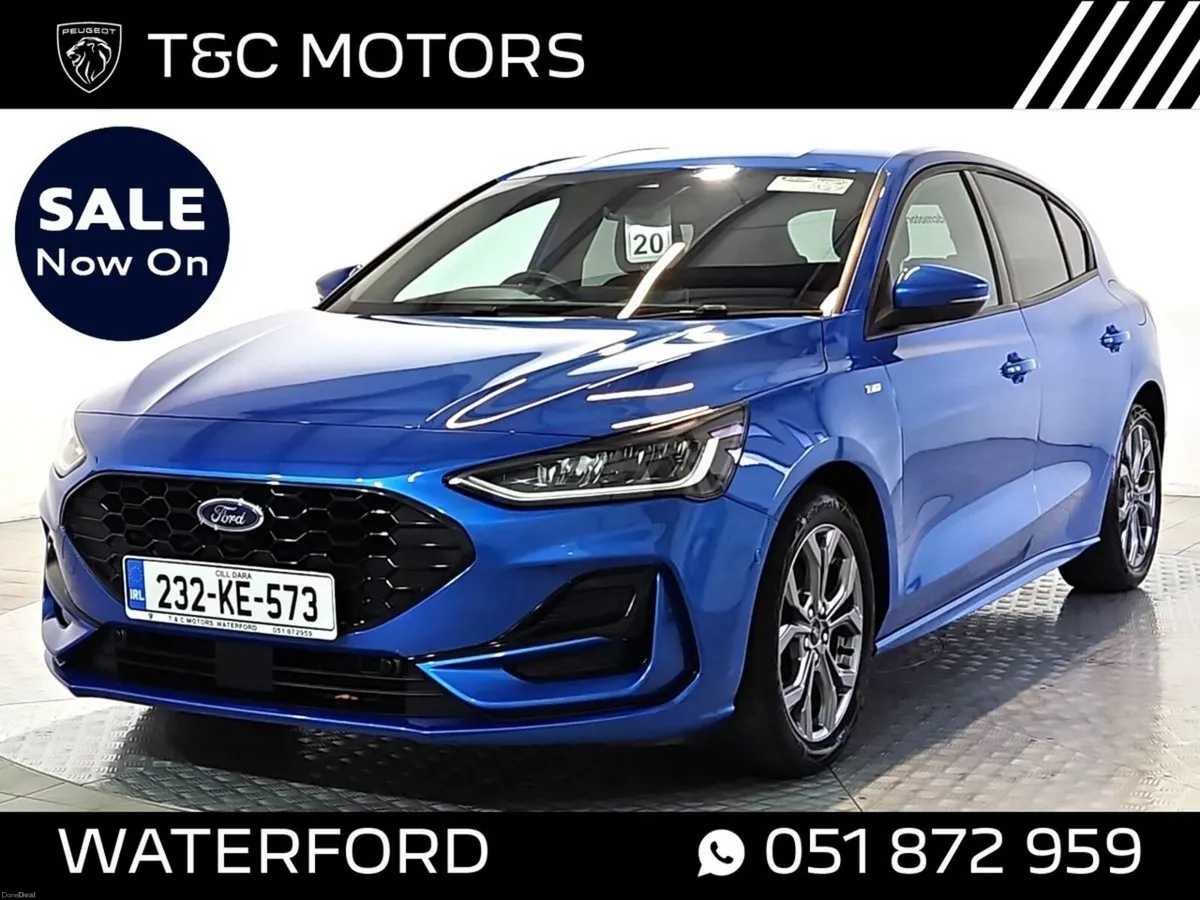Ford Focus ST-Line - Reversing Camera with Parking - Image 1