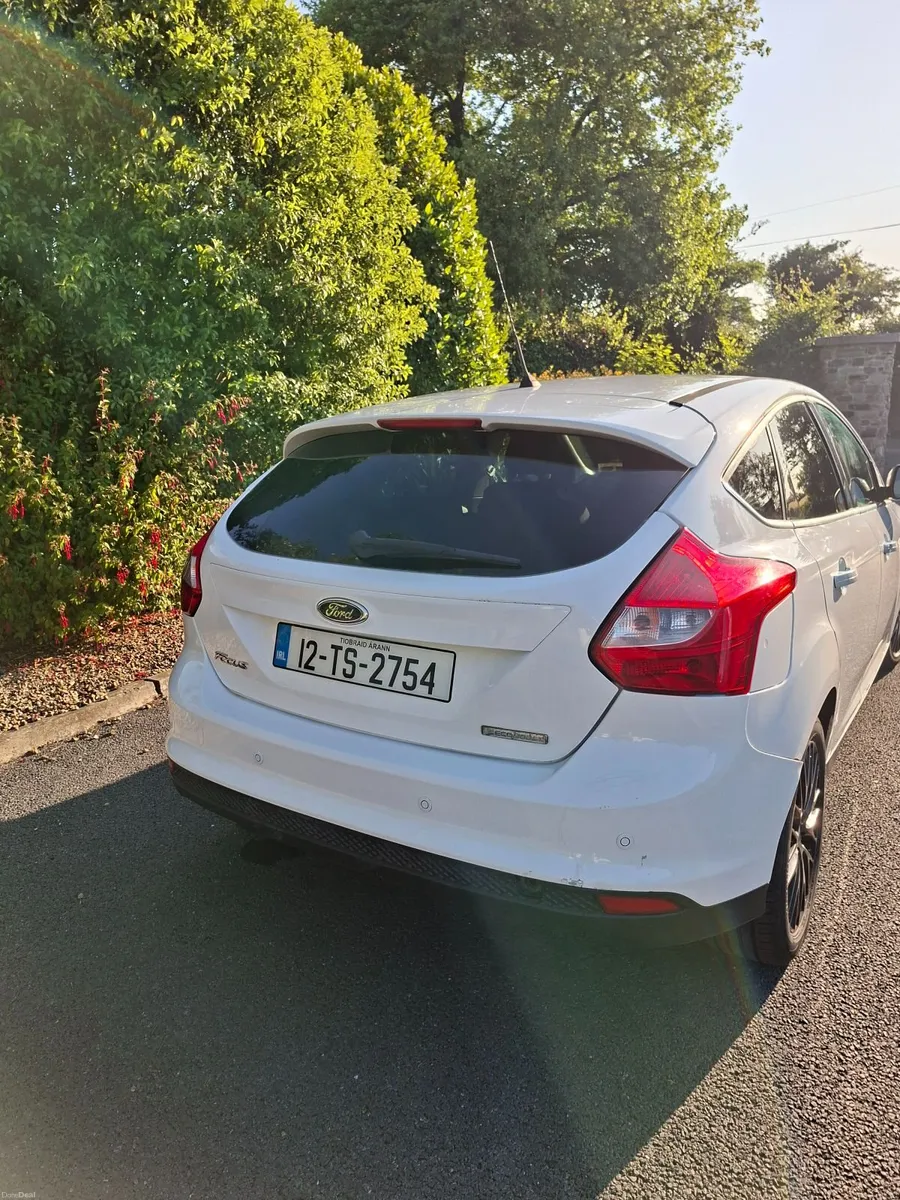 Ford Focus 2012 - Image 3