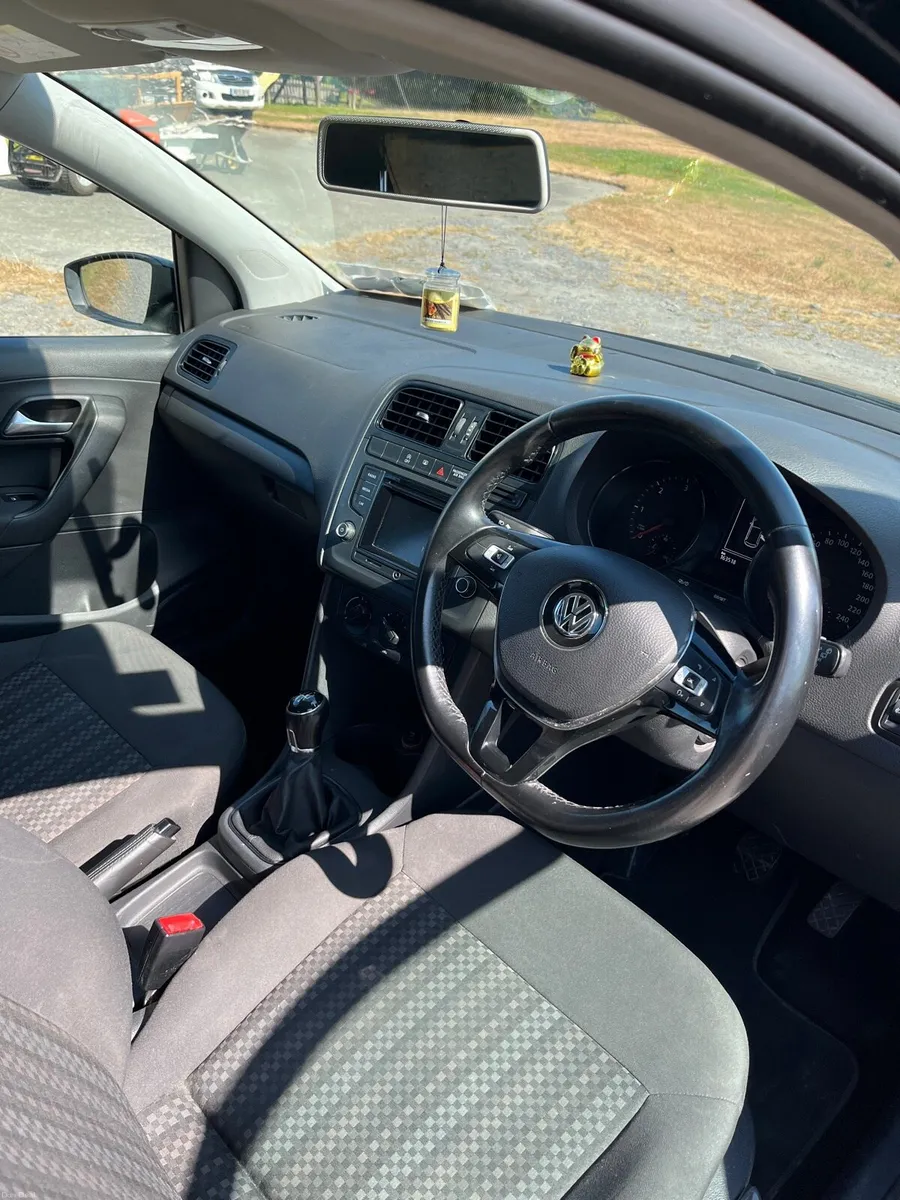 Volkswagen Polo 2016 1.4 Diesel - Image 2