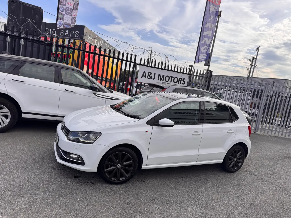16 VW POLO GLASS ROOF LEATHER SEATS - Image 2