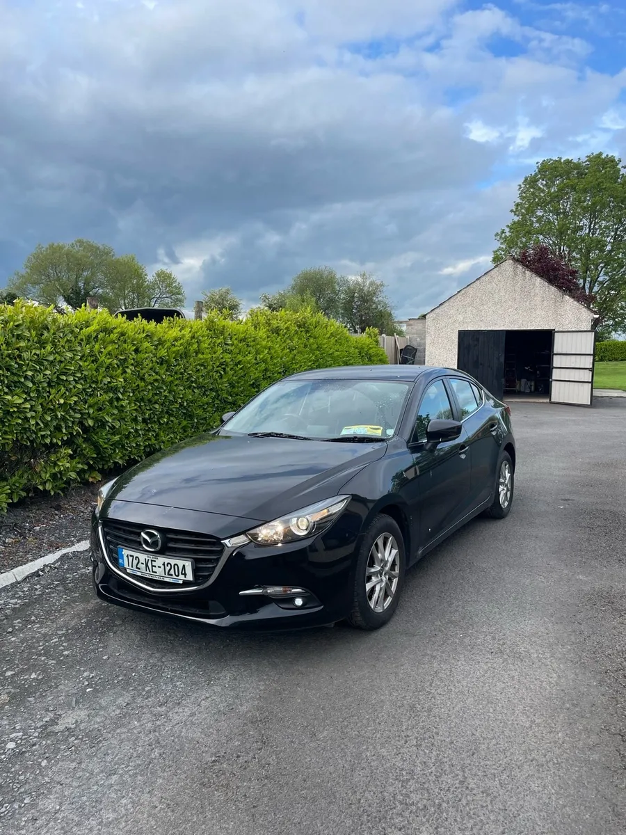 mazda 3 - Image 2