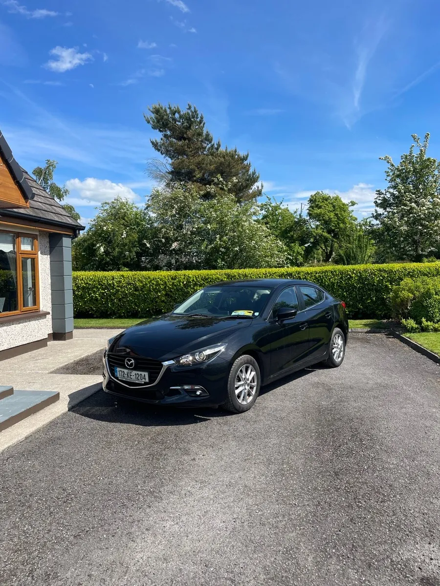mazda 3 - Image 1