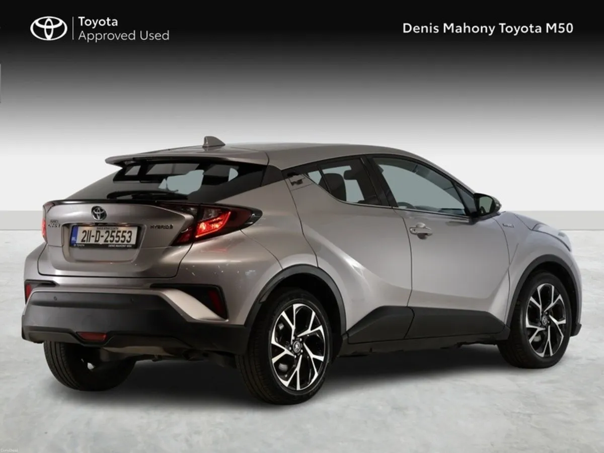 Toyota C-HR Sport Hybrid - Image 2
