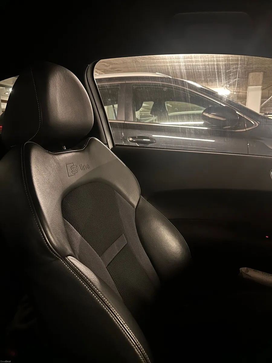 Audi a1 tfsi s-line 2013 high spec AUTOMATIC - Image 2