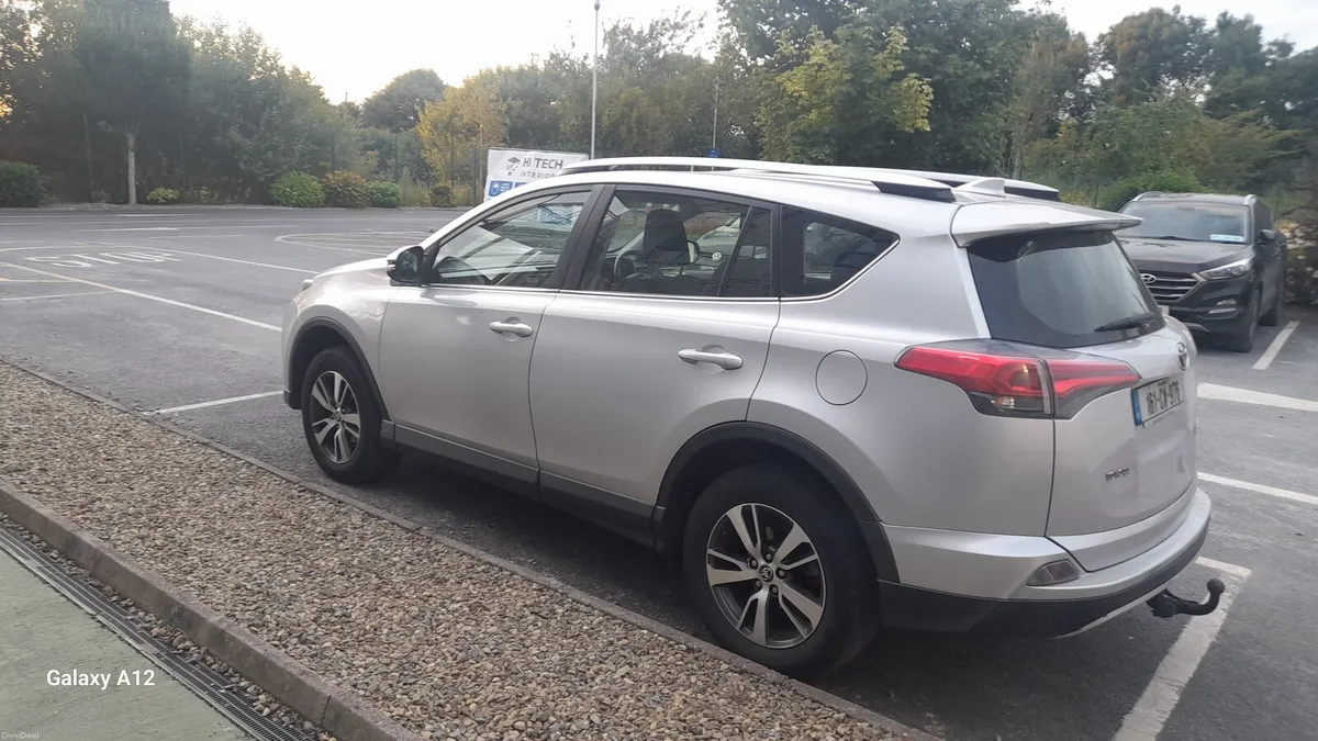 Toyota RAV4 2016 - Image 5