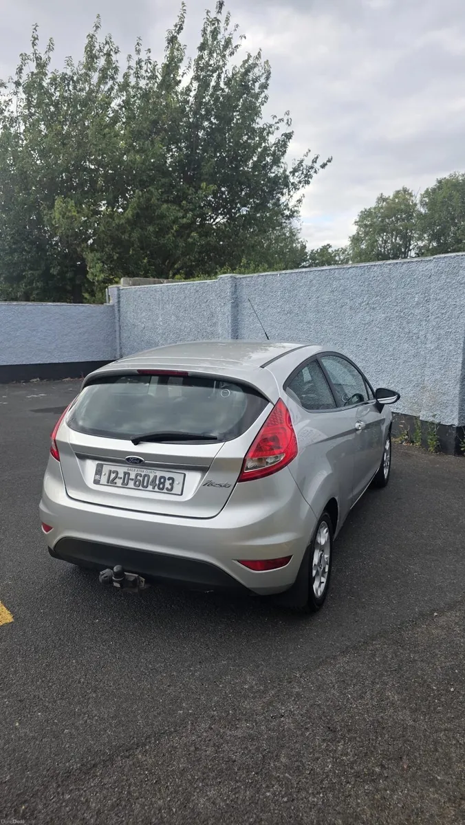 2012 Ford Fiesta Zetec - Image 4