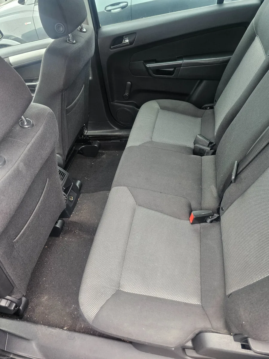 Opel Zafira 2013 - Image 5