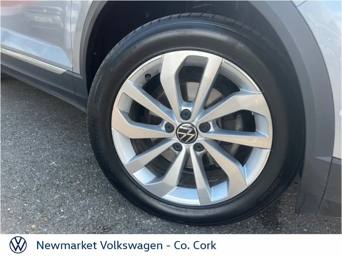 Volkswagen T-Roc STYLE 2.0 TDI 6 SPEED 116BHP - Image 2