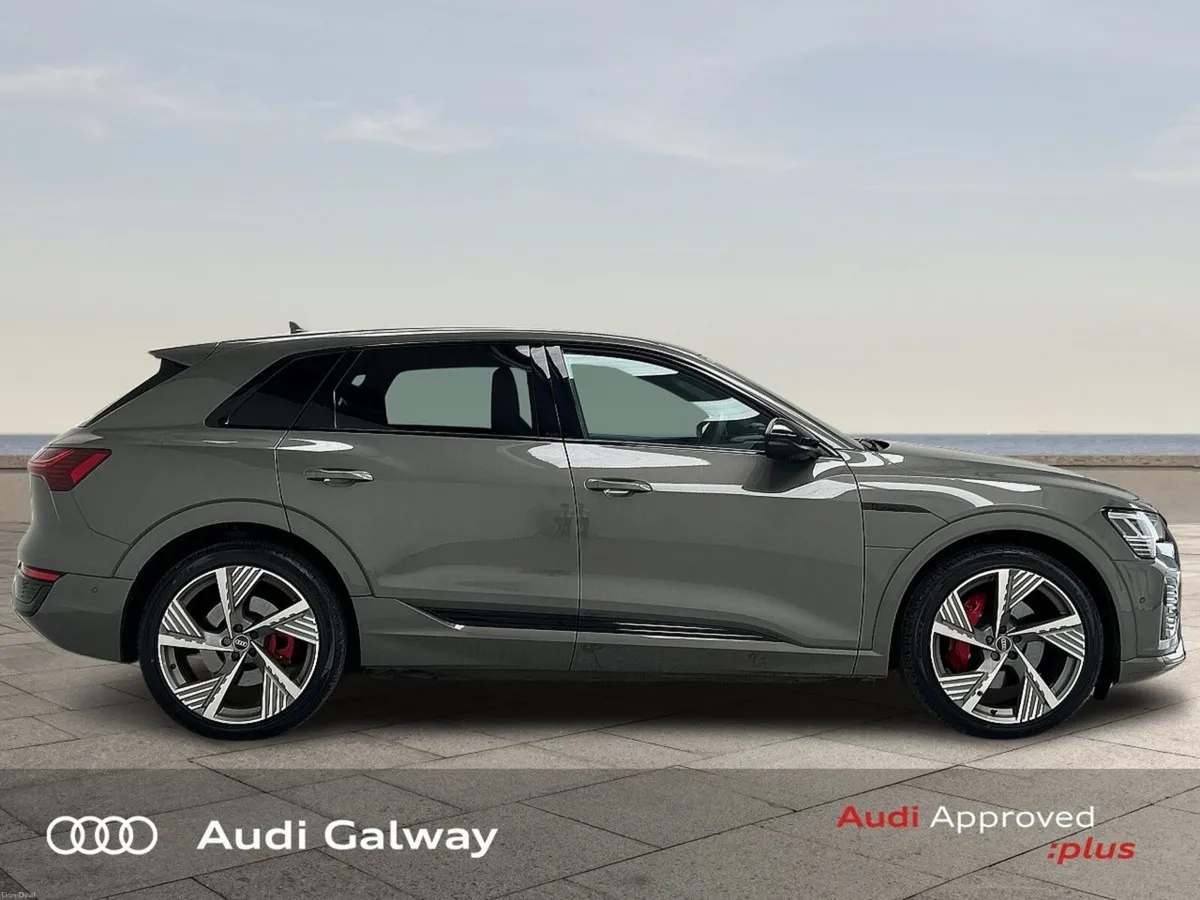 Audi Q8 e-tron E-TRON 50 S-LINE QUATTRO 286HP A/T - Image 5