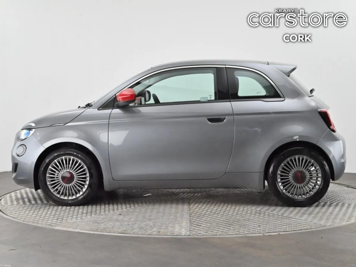 Fiat 500e 500 E RED 117BHP  3DR AUTO - Image 6