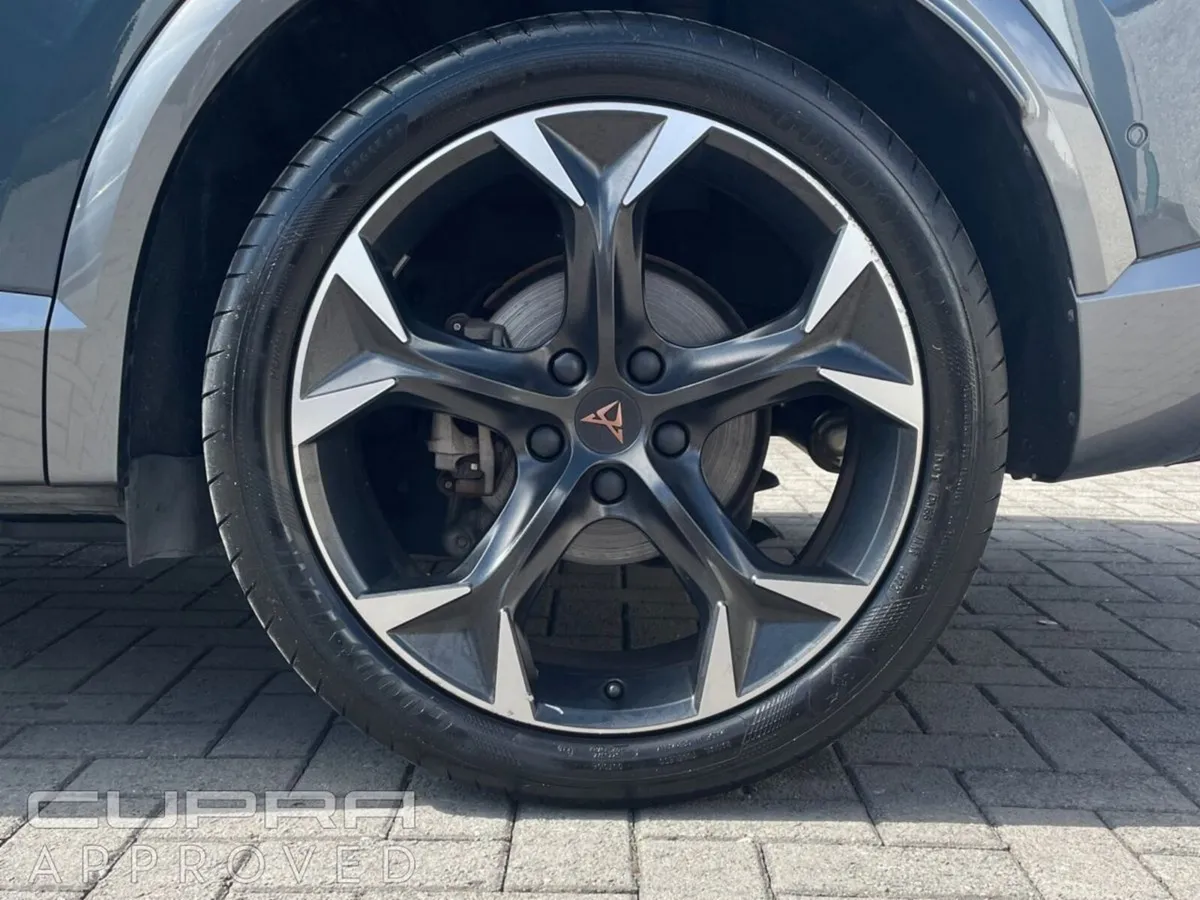 Cupra Formentor e-Hybrid 204hp DSG LOADED WITH SPE - Image 6